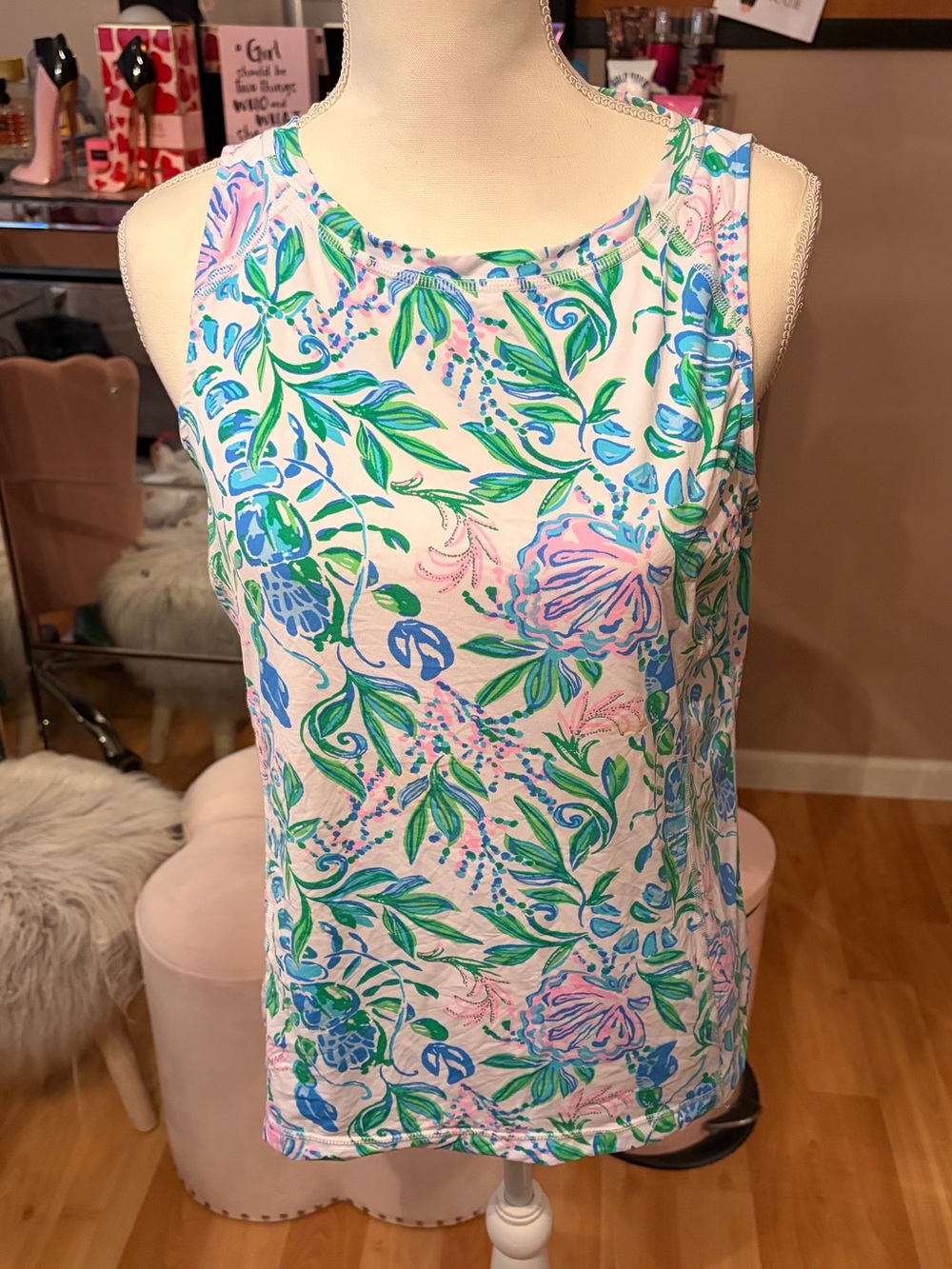 Lilly Pulitzer Luxletic Renay Tank UPF 50+ Resort White Just a Pinch Size M - Picture 3 of 7
